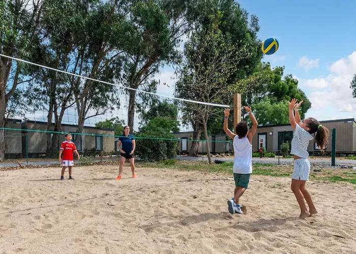 Maeva Escapades Les De Camping 4*