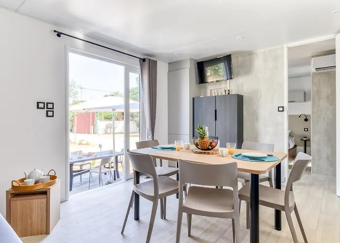 Maeva Escapades Les De Campsite 4*